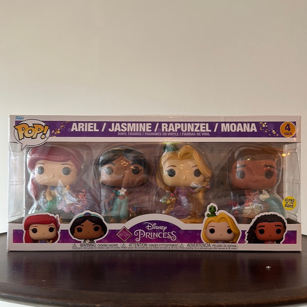 Disney Princess Ariel, Jasmine, Rapunzel and Moana GITD Funko Pop 4 Pack